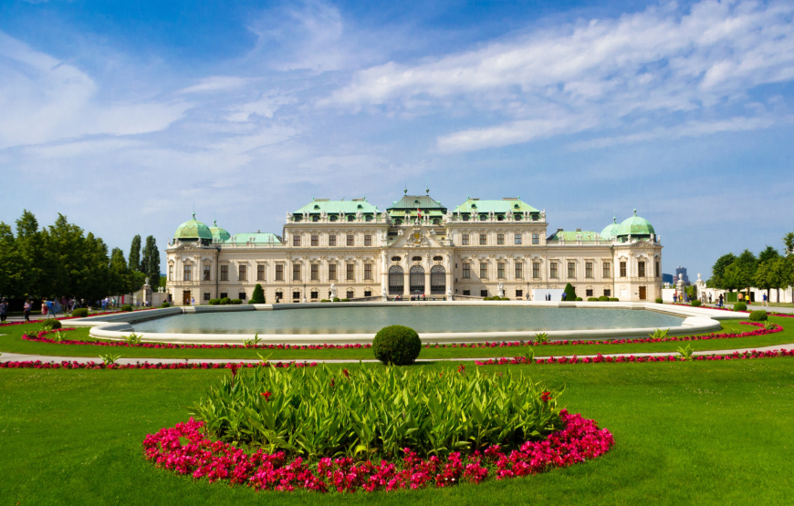 Comfortable Central Europe Tour (7 Cities, 4 Countries) – TEST